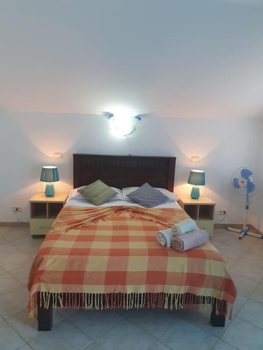 Tres Caravelas Studio Flats Santa Maria Extérieur photo