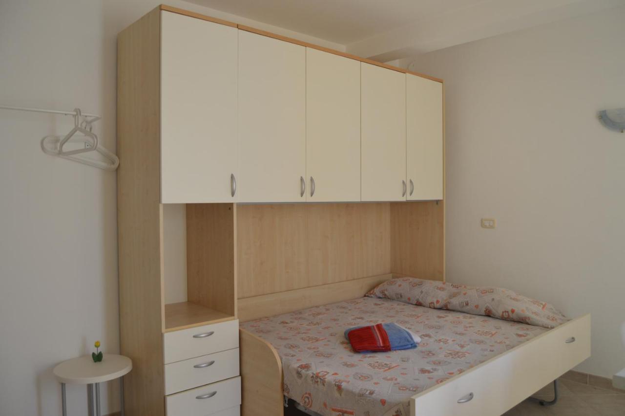 Tres Caravelas Studio Flats Santa Maria Extérieur photo